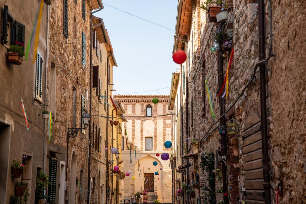 Borgo Di Caldana Accoglienza Turistica Diffusa מראה חיצוני תמונה