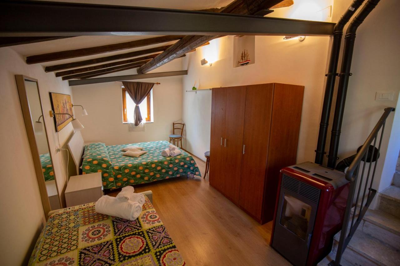 Borgo Di Caldana Accoglienza Turistica Diffusa מראה חיצוני תמונה