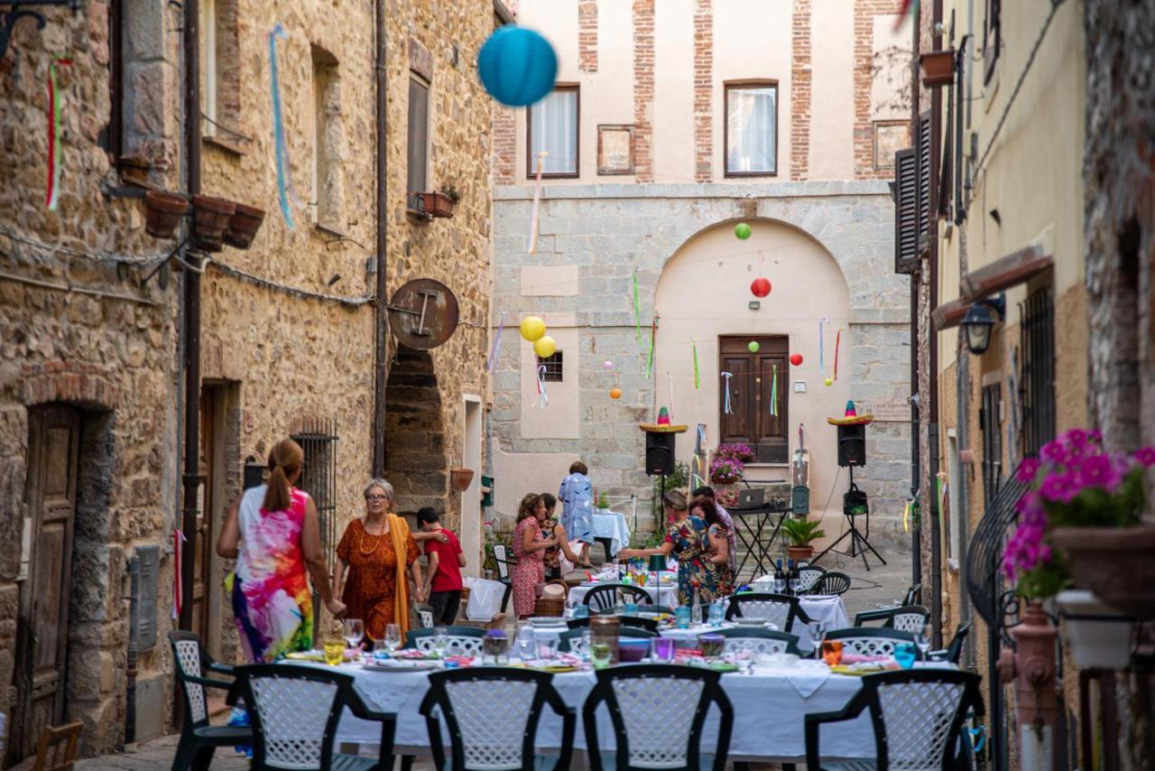 Borgo Di Caldana Accoglienza Turistica Diffusa מראה חיצוני תמונה